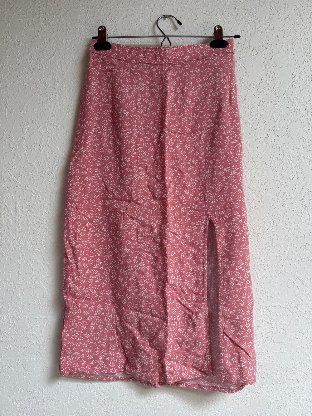 Hollister Rose Pink Floral Midi Skirt with Side Slit